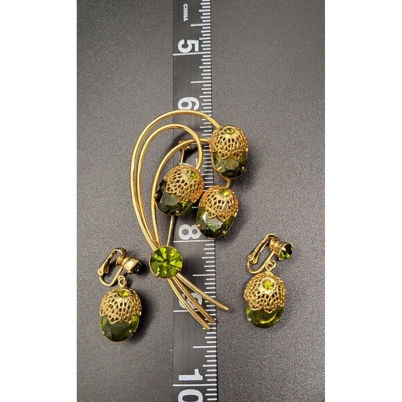 Sarah Coventry Touch of Elegance Brooch Set 1970 D&E Design - Picture 8 of 10